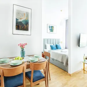  Апартаменты Unique Style Old Town - 25 Min From The Airport - By Homelike Польша